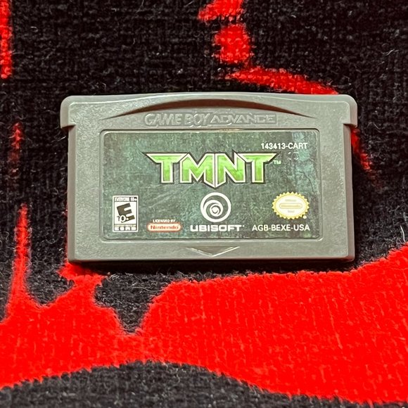 Gameboy Advance. TMNT. Cleaned and Tested. - Picture 1 of 7